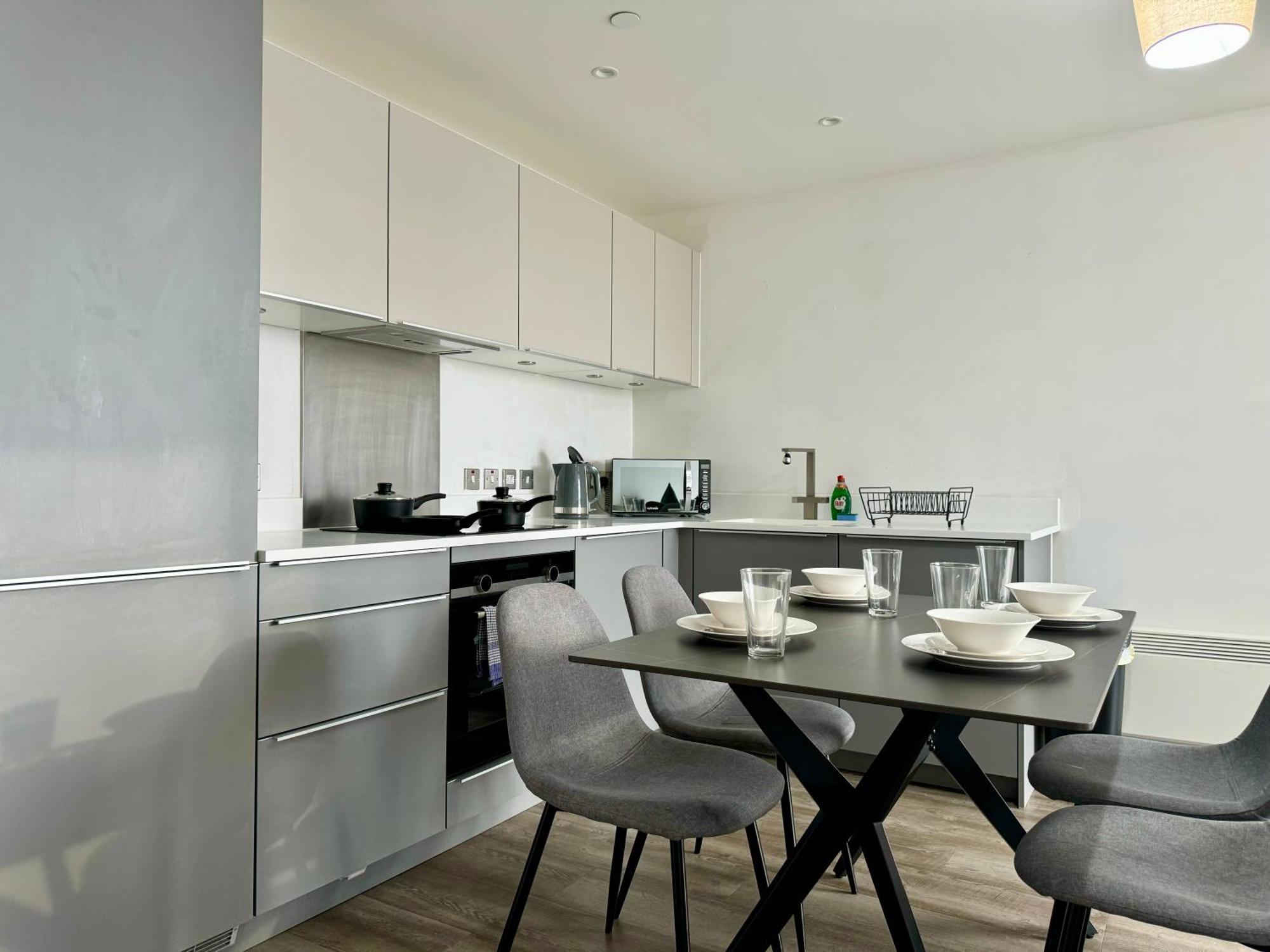 Premium Deals L Last-Minute Stay L 4 Min Walk To Birmingham Central Library L 18Th Floor 2 Bed 2 Bath City Centre Penthouse With Gym & Netflix By Jvt Short Lets 外观 照片