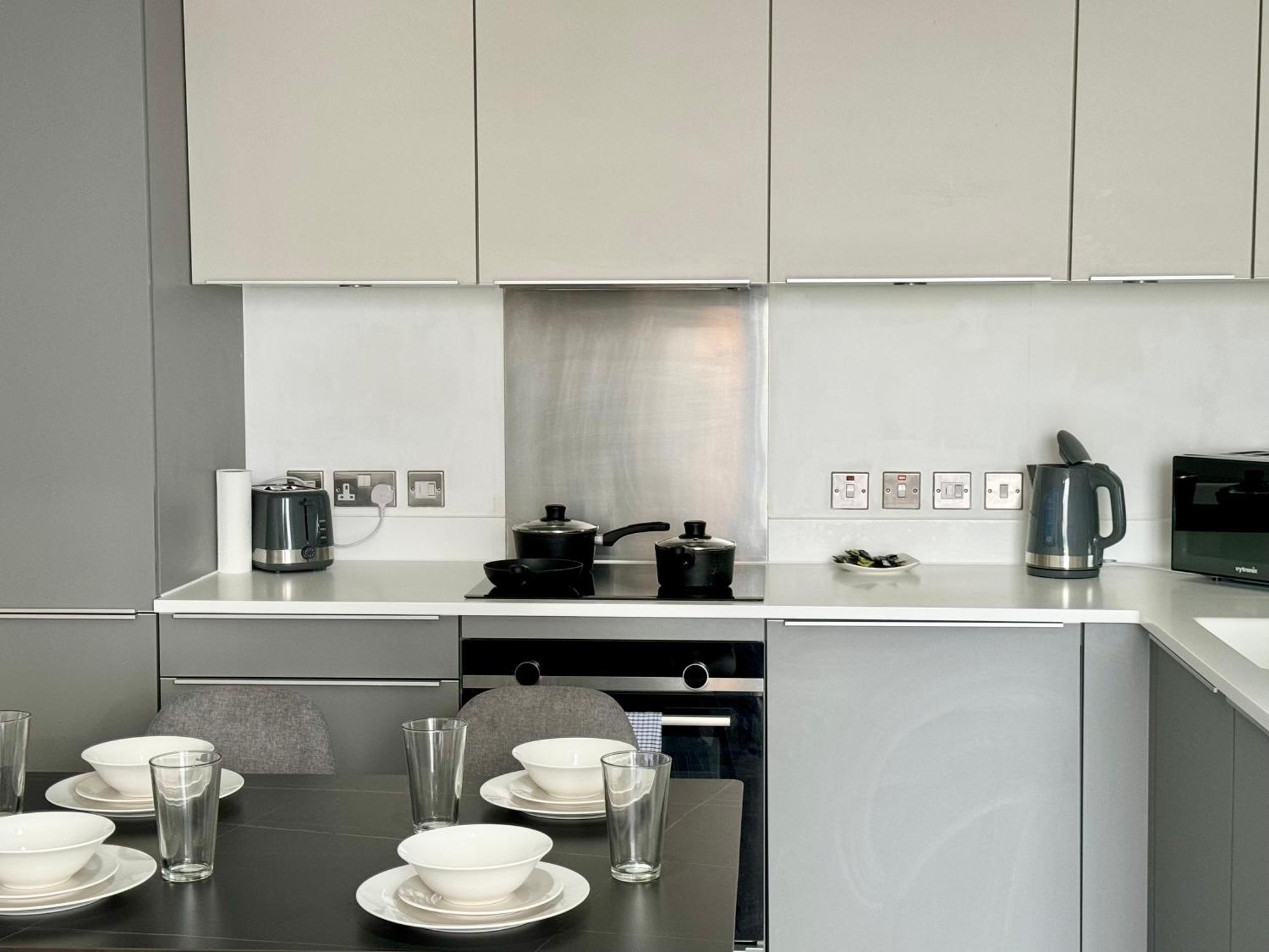 Premium Deals L Last-Minute Stay L 4 Min Walk To Birmingham Central Library L 18Th Floor 2 Bed 2 Bath City Centre Penthouse With Gym & Netflix By Jvt Short Lets 外观 照片
